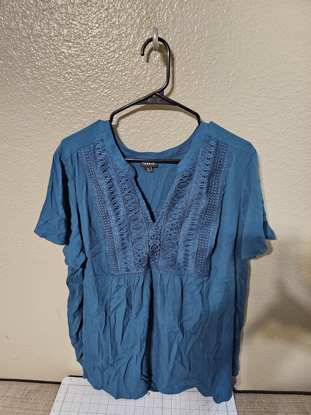 torrid Teal Blue Crochet Yoke Short Sleeve Blouse 3 3X